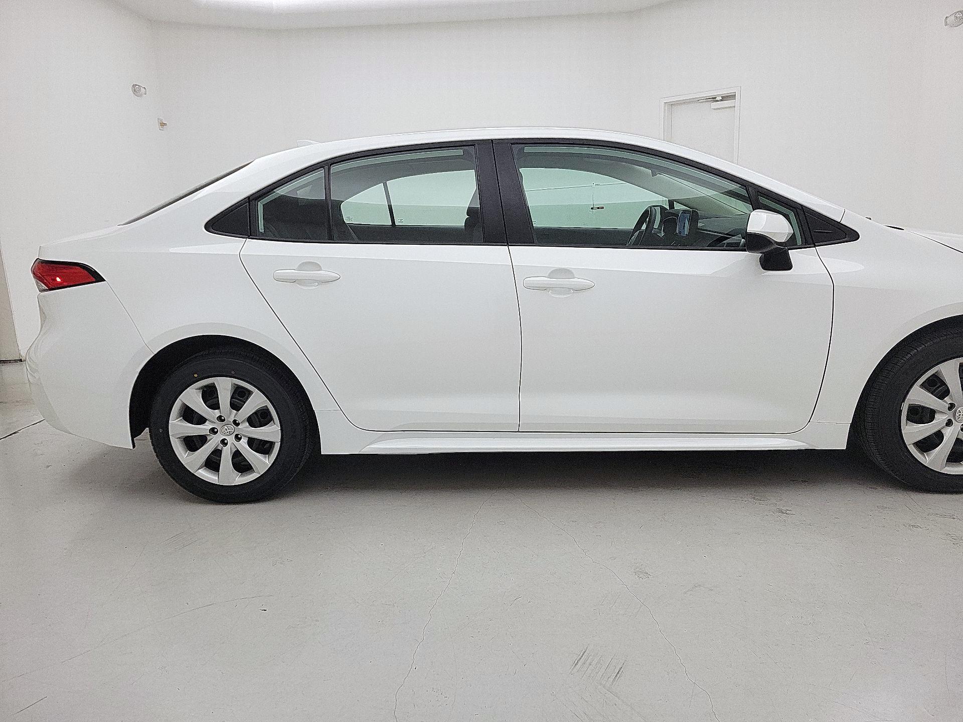 Thumbnail: 2024 Toyota Corolla - 4