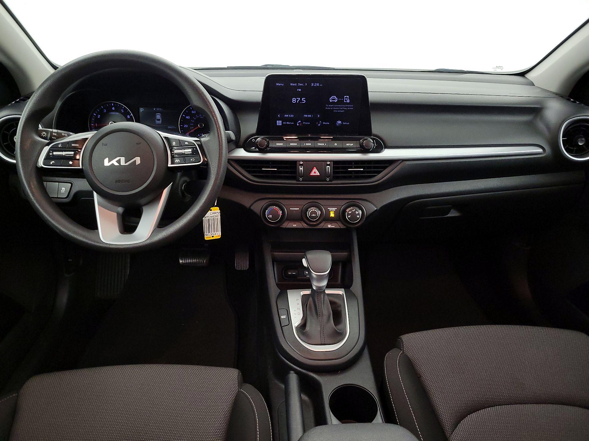 Thumbnail: 2024 Kia Forte - 9