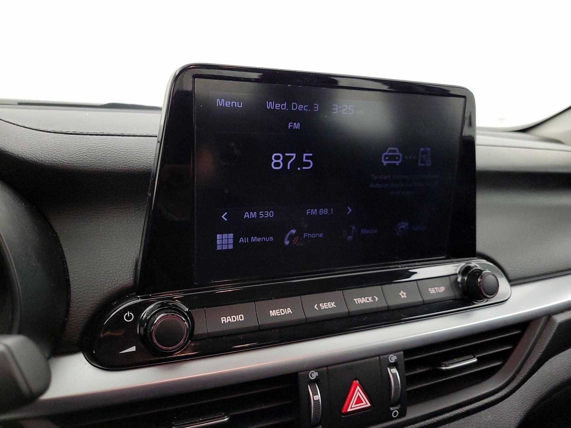 Thumbnail: 2024 Kia Forte - 15