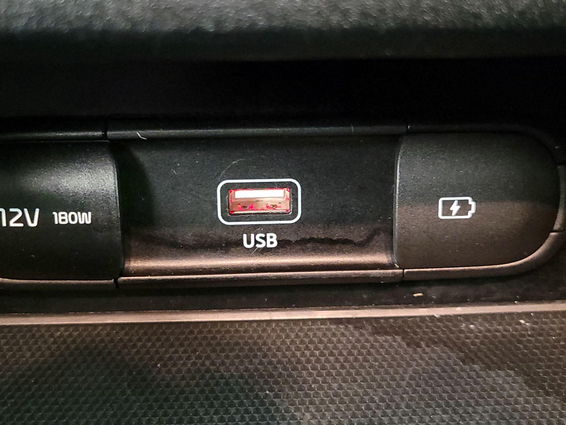 Thumbnail: 2024 Kia Forte - 18