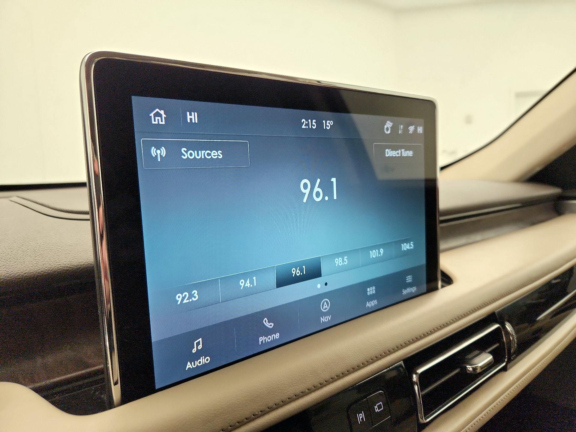 Thumbnail: 2022 Lincoln Aviator - 16