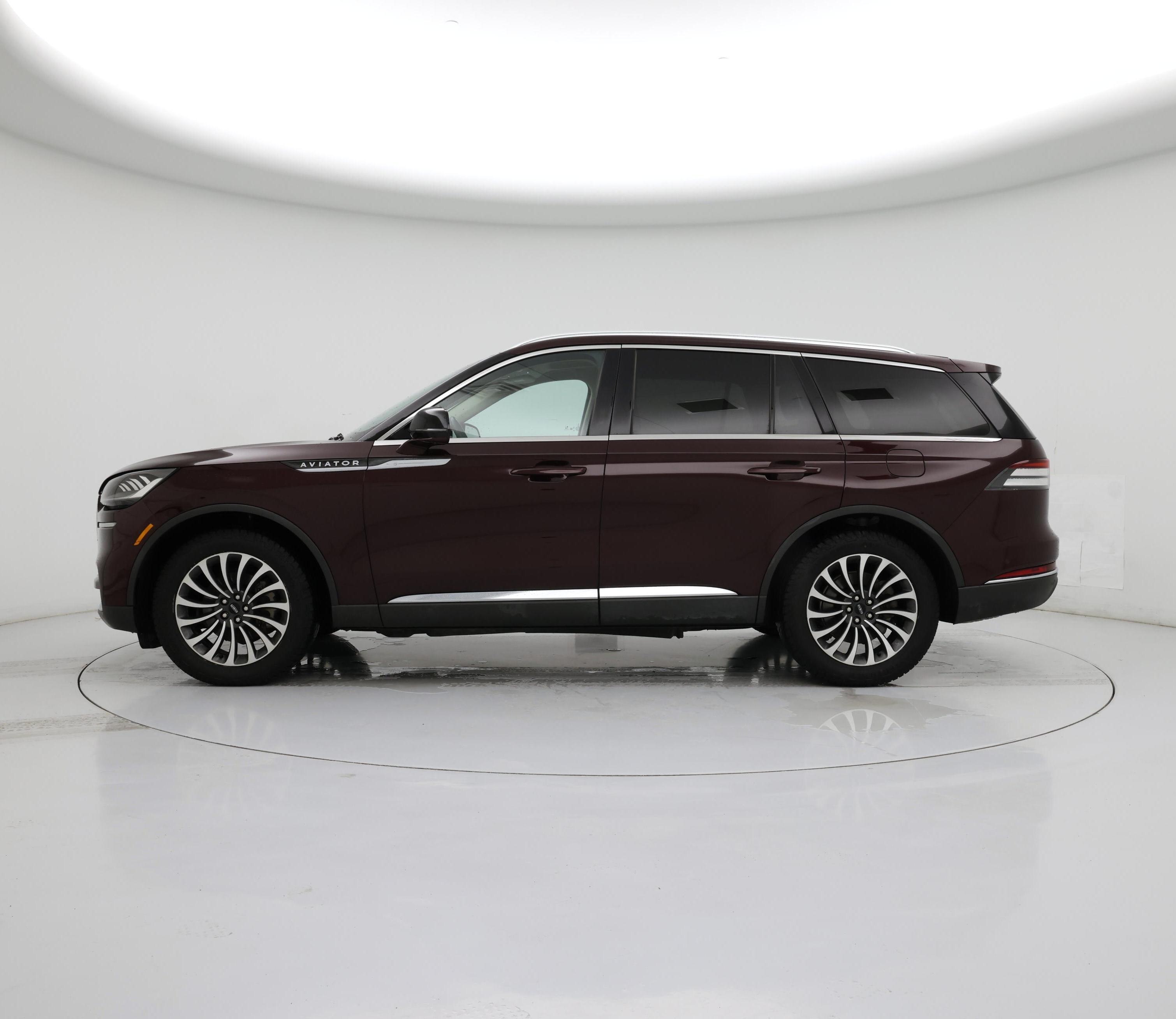 Thumbnail: 2022 Lincoln Aviator - 3