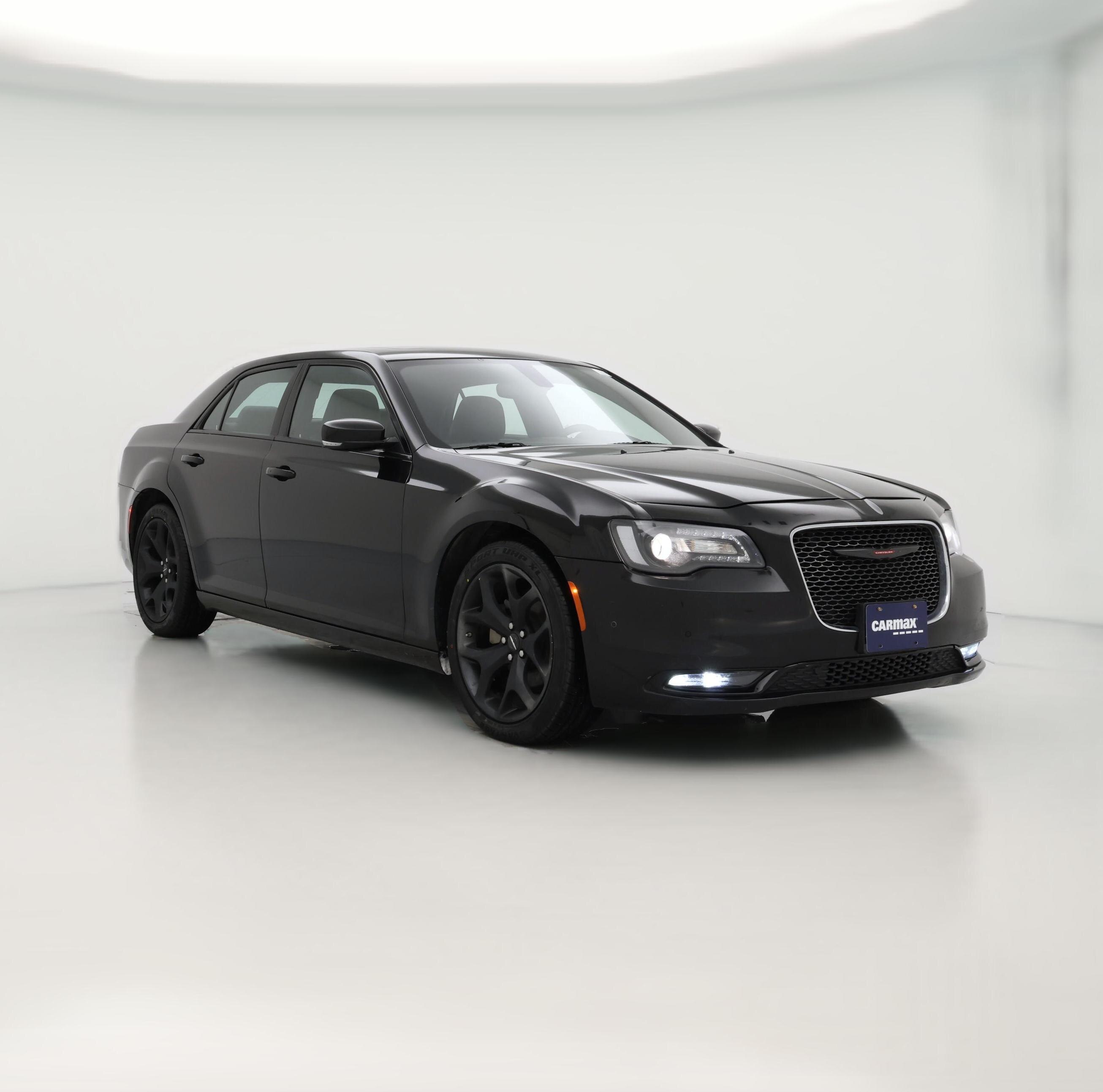 Thumbnail: 2023 Chrysler 300 - 1
