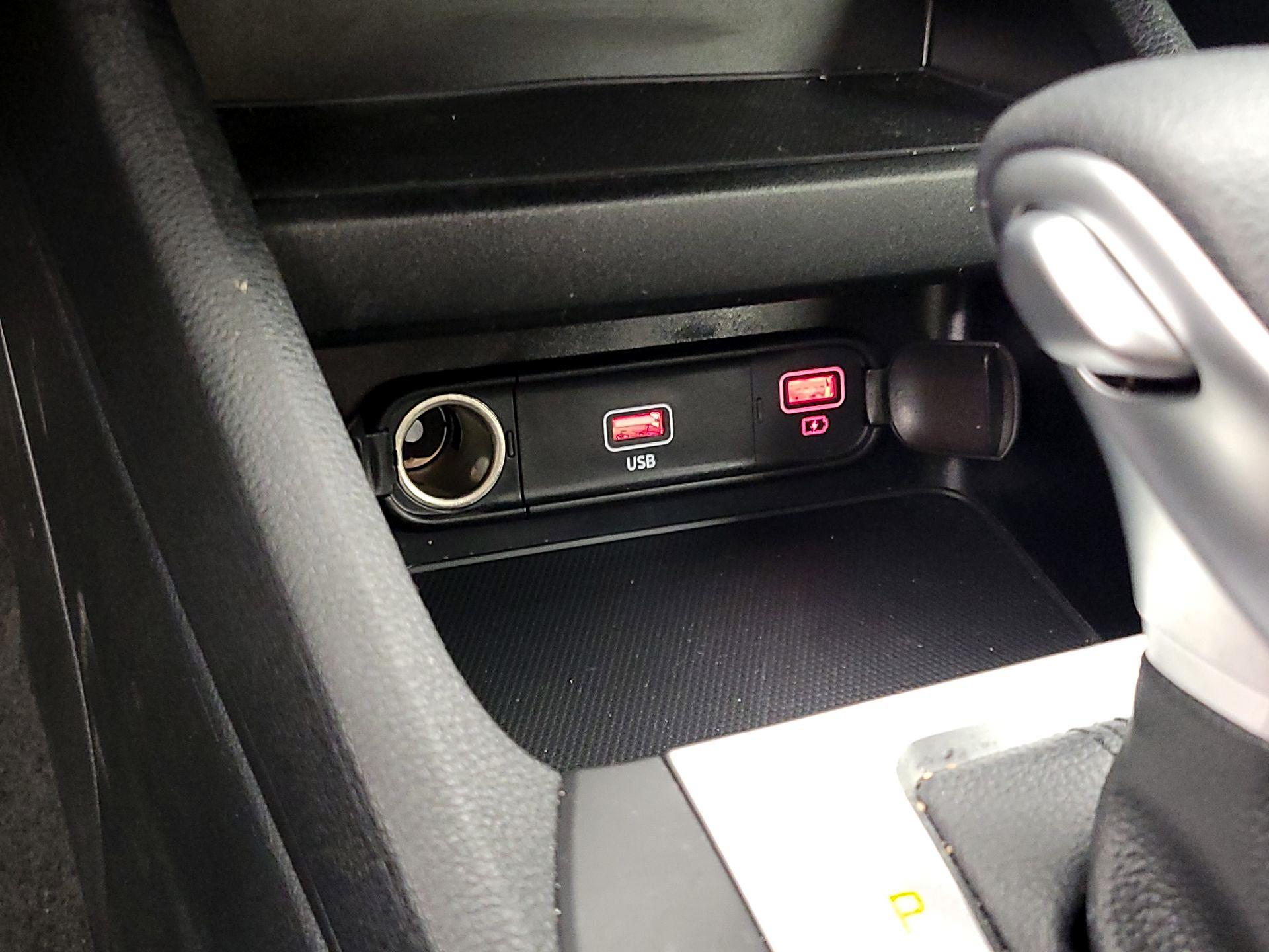 Thumbnail: 2024 Kia Forte - 18