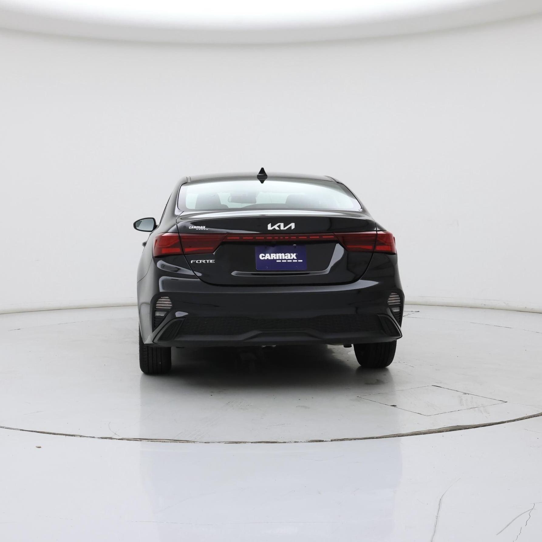 Thumbnail: 2024 Kia Forte - 6