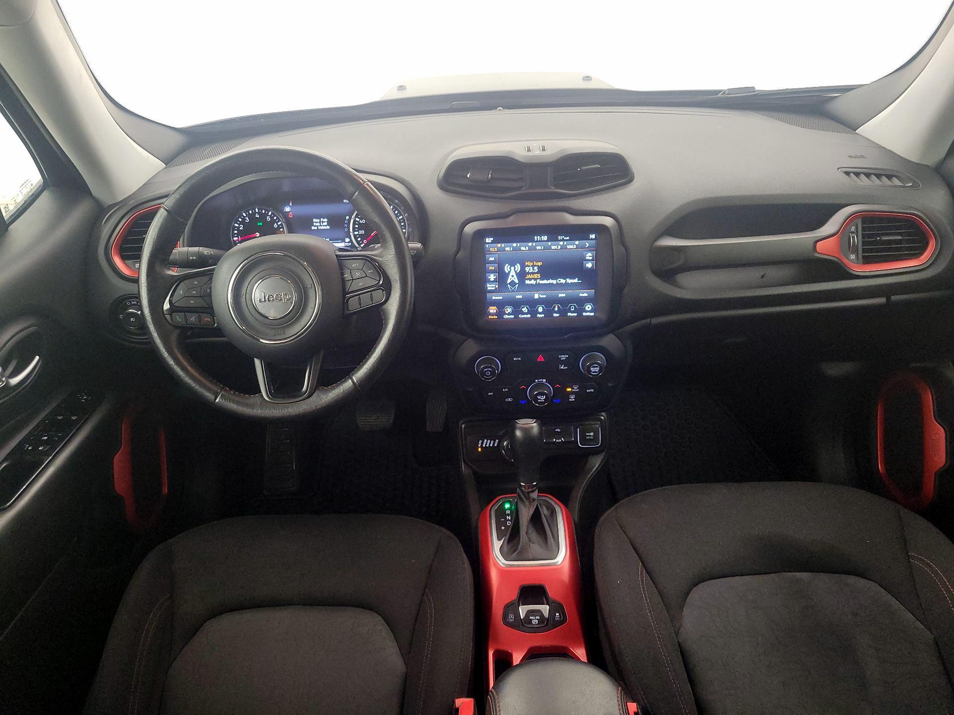 Thumbnail: 2022 Jeep Renegade - 9