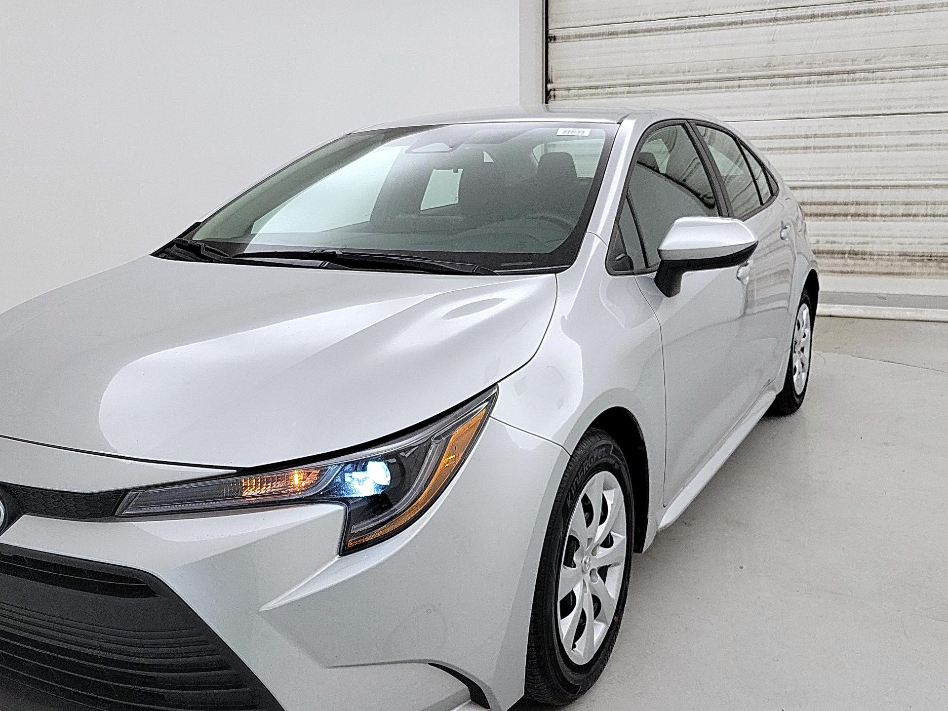 Thumbnail: 2024 Toyota Corolla - 3