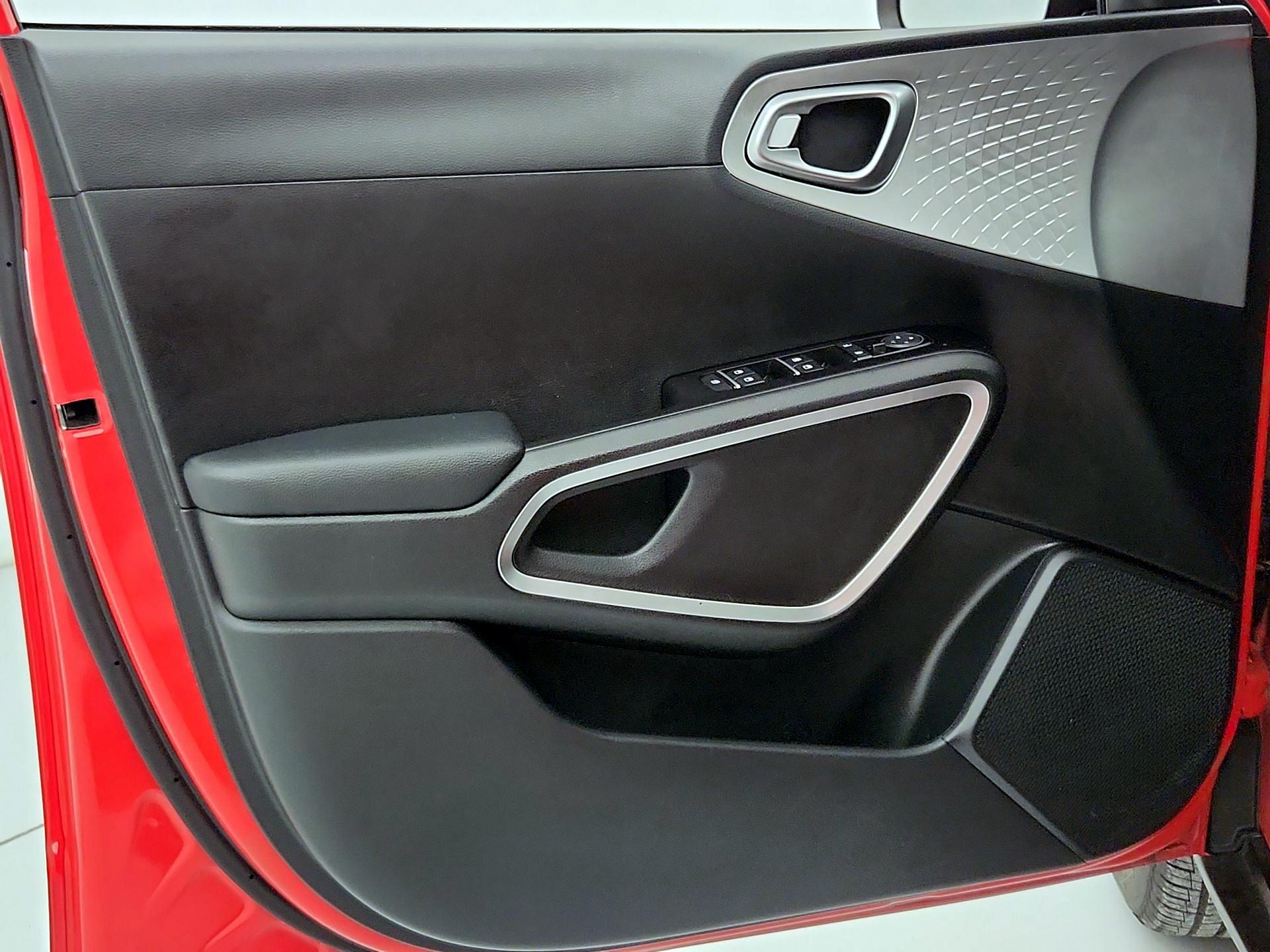 Thumbnail: 2024 Kia Soul - 12