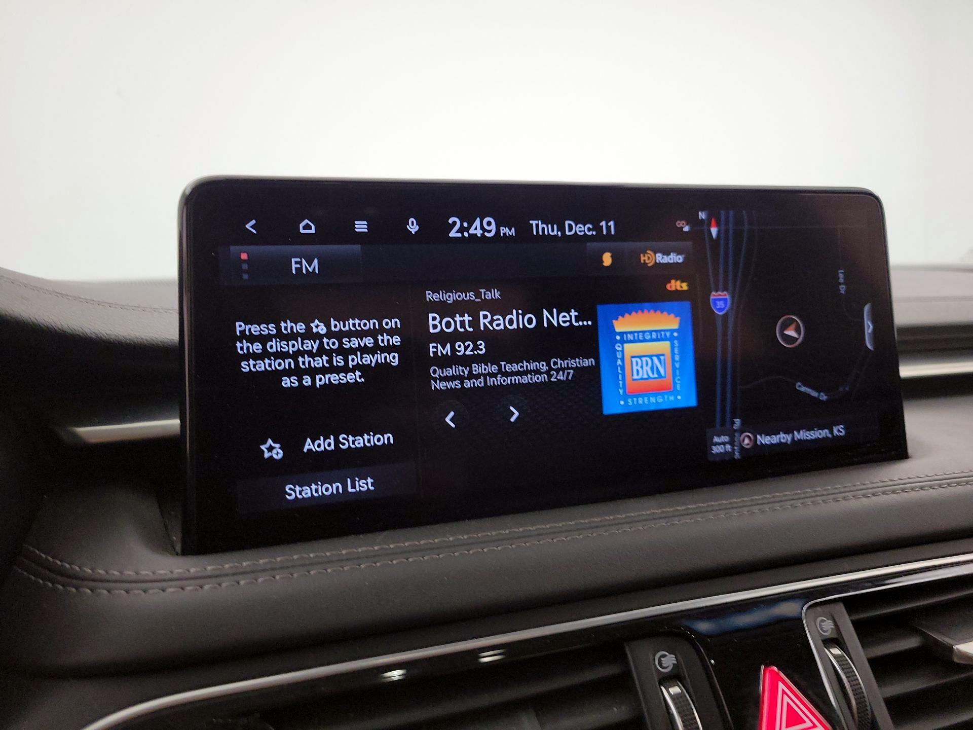 Thumbnail: 2023 Genesis G70 - 16