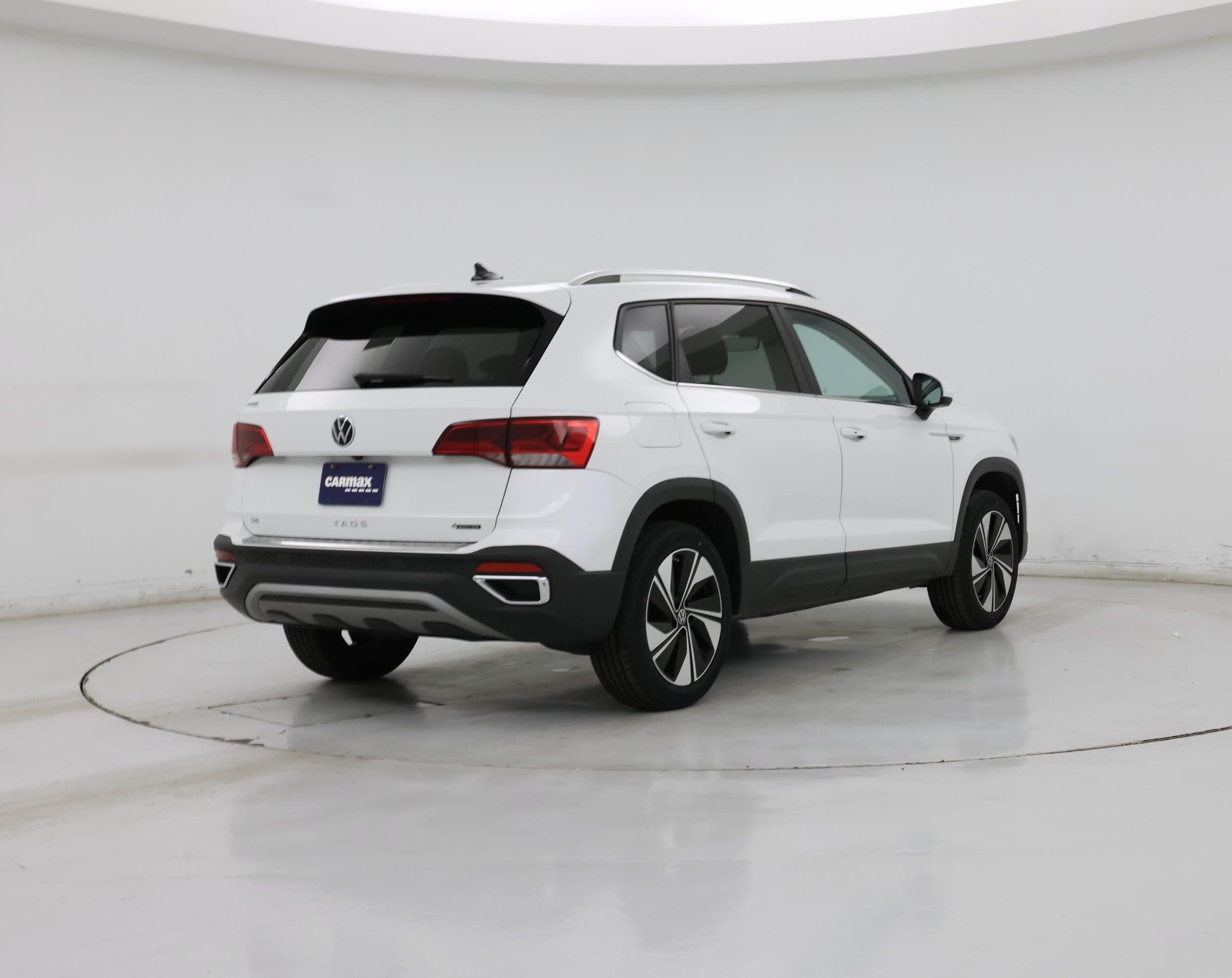 Thumbnail: 2024 Volkswagen Taos - 8