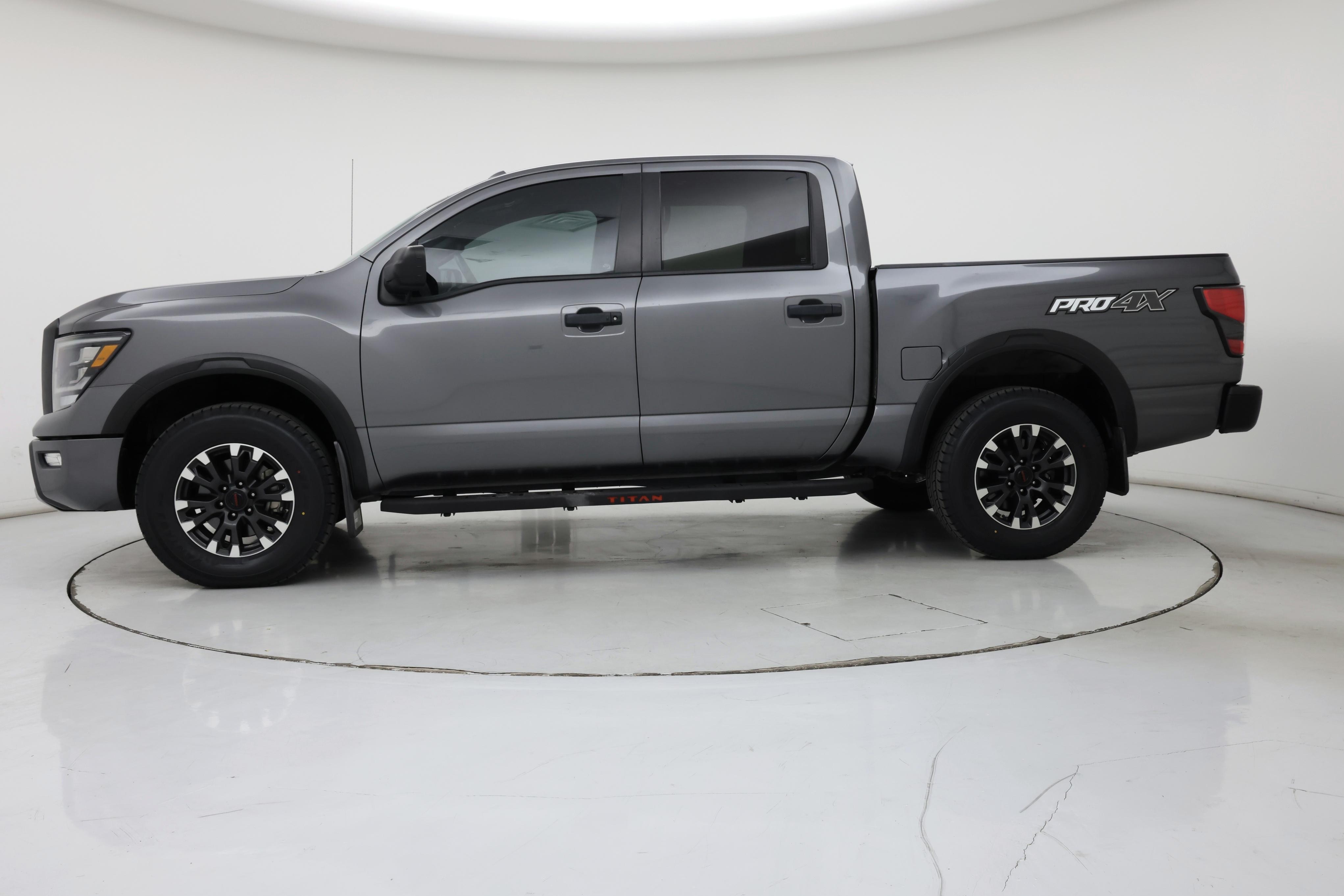 Thumbnail: 2021 Nissan Titan - 3