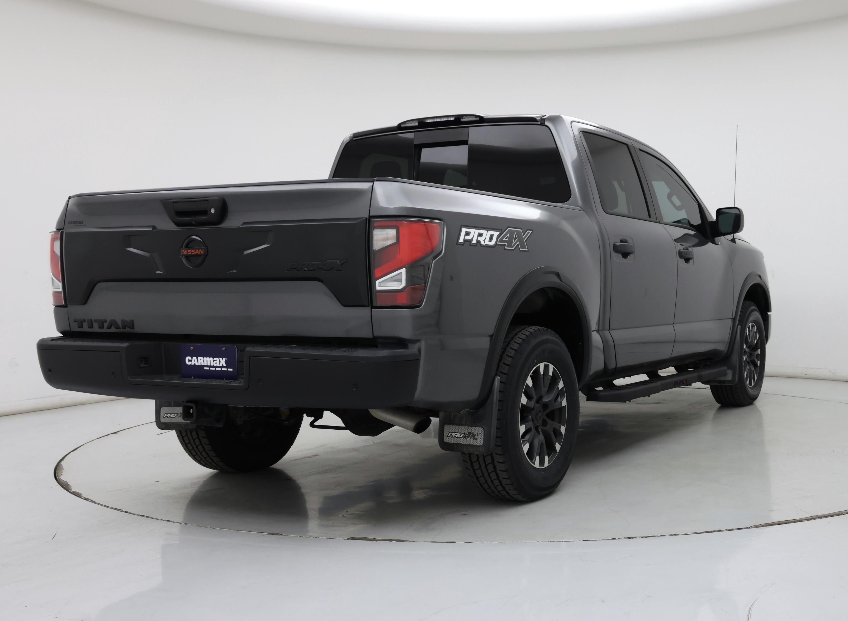 Thumbnail: 2021 Nissan Titan - 8