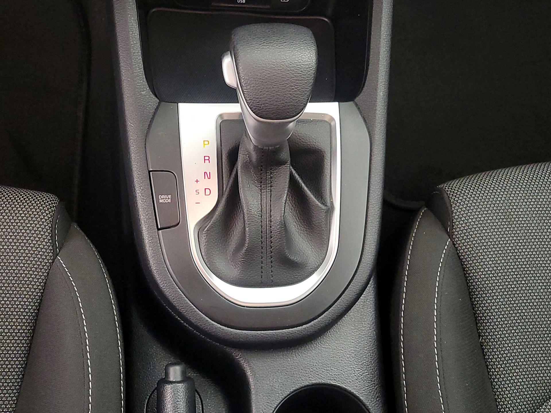 Thumbnail: 2024 Kia Forte - 17