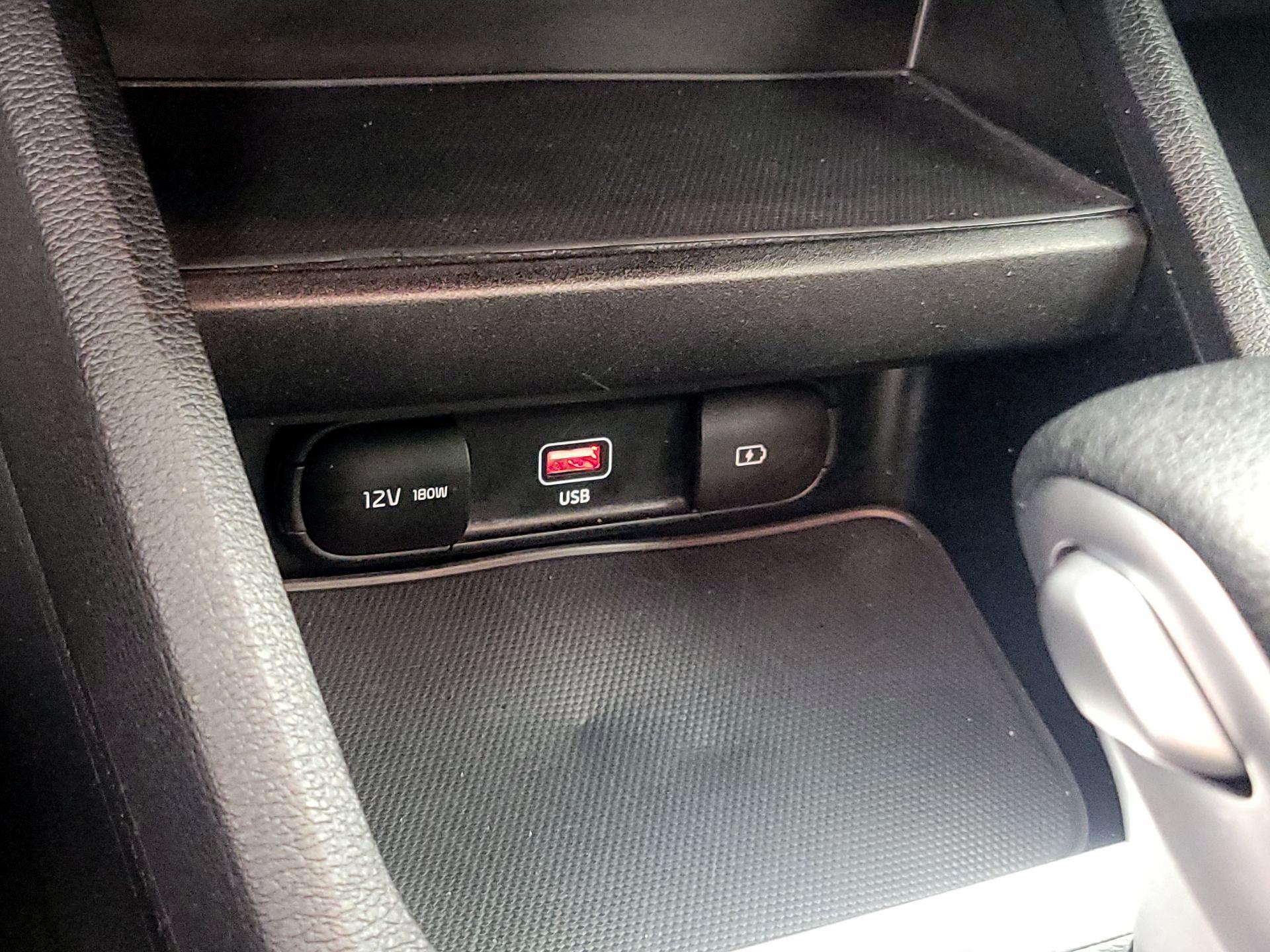 Thumbnail: 2024 Kia Forte - 18