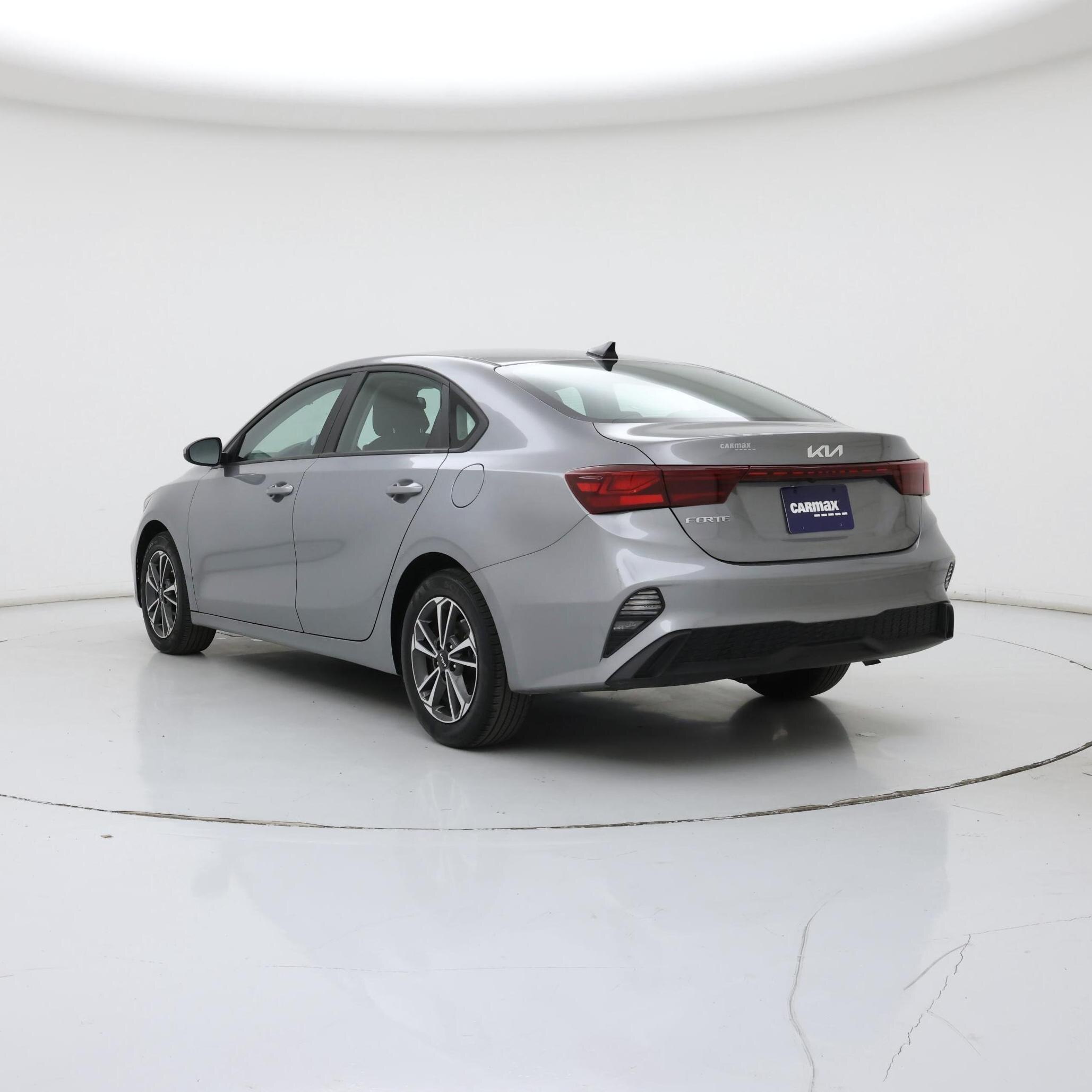 Thumbnail: 2024 Kia Forte - 2