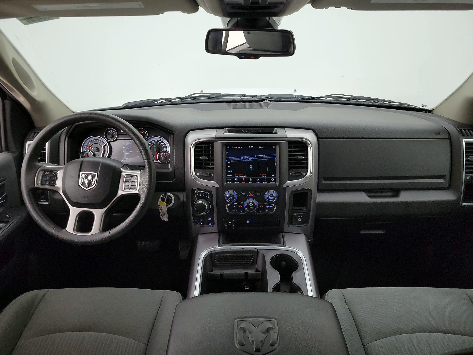 Thumbnail: 2023 RAM 1500 Classic - 9