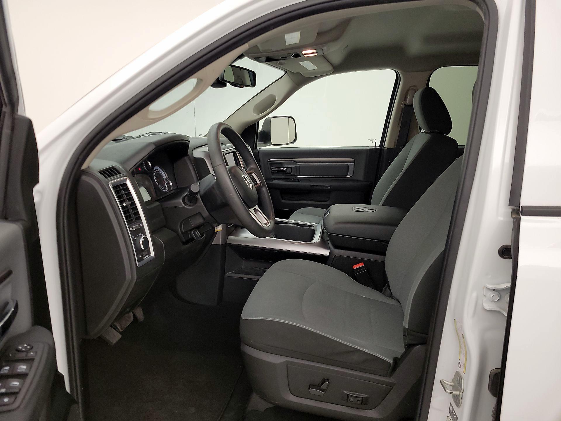 Thumbnail: 2023 RAM 1500 Classic - 11