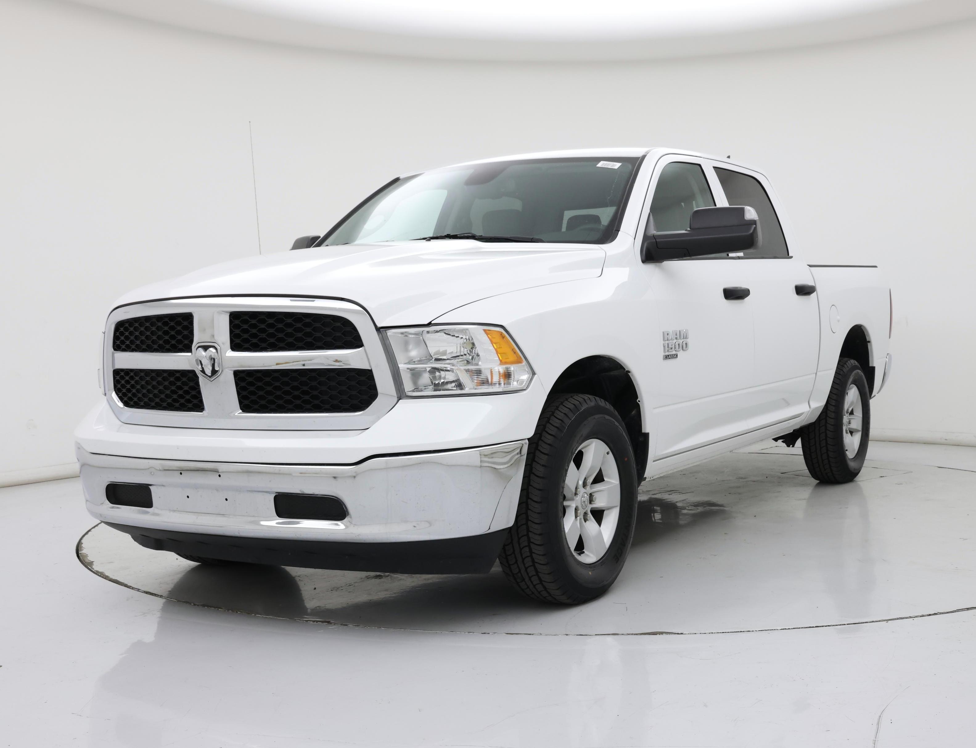 Thumbnail: 2023 RAM 1500 Classic - 4