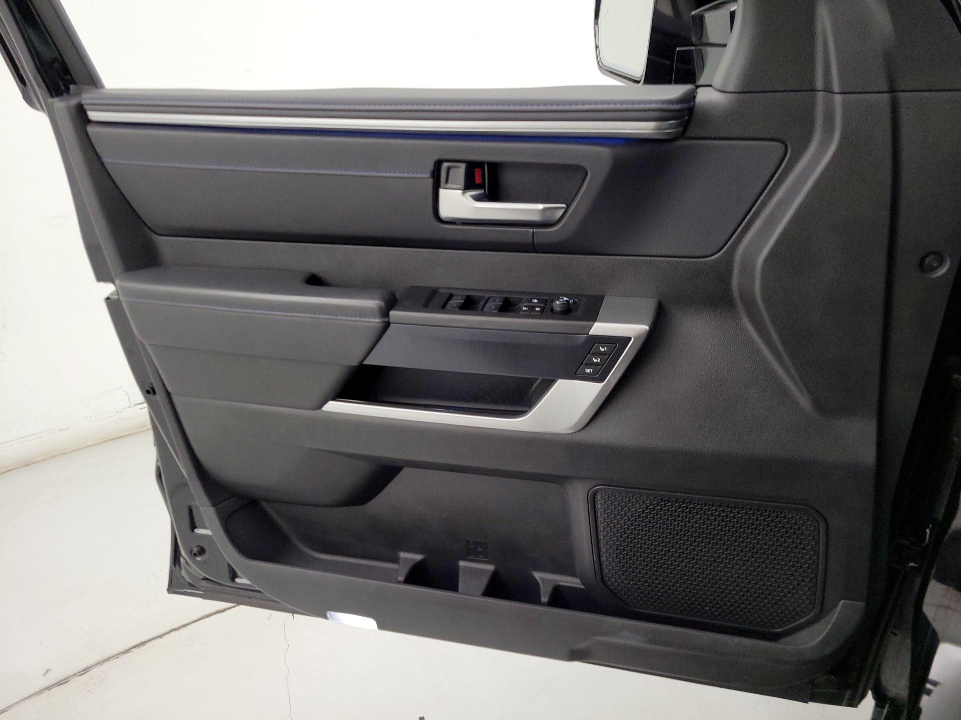 Thumbnail: 2024 Toyota Tundra - 12