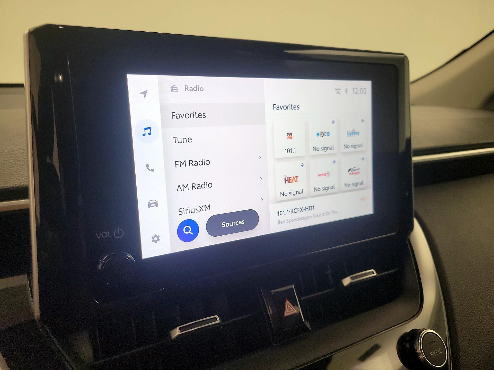 Thumbnail: 2023 Toyota Corolla Cross - 15