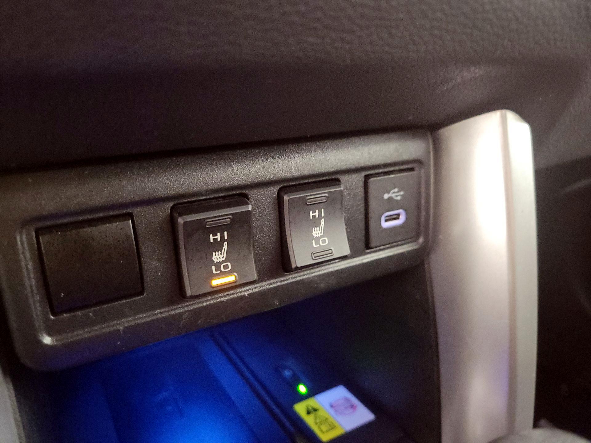 Thumbnail: 2023 Toyota Corolla Cross - 18