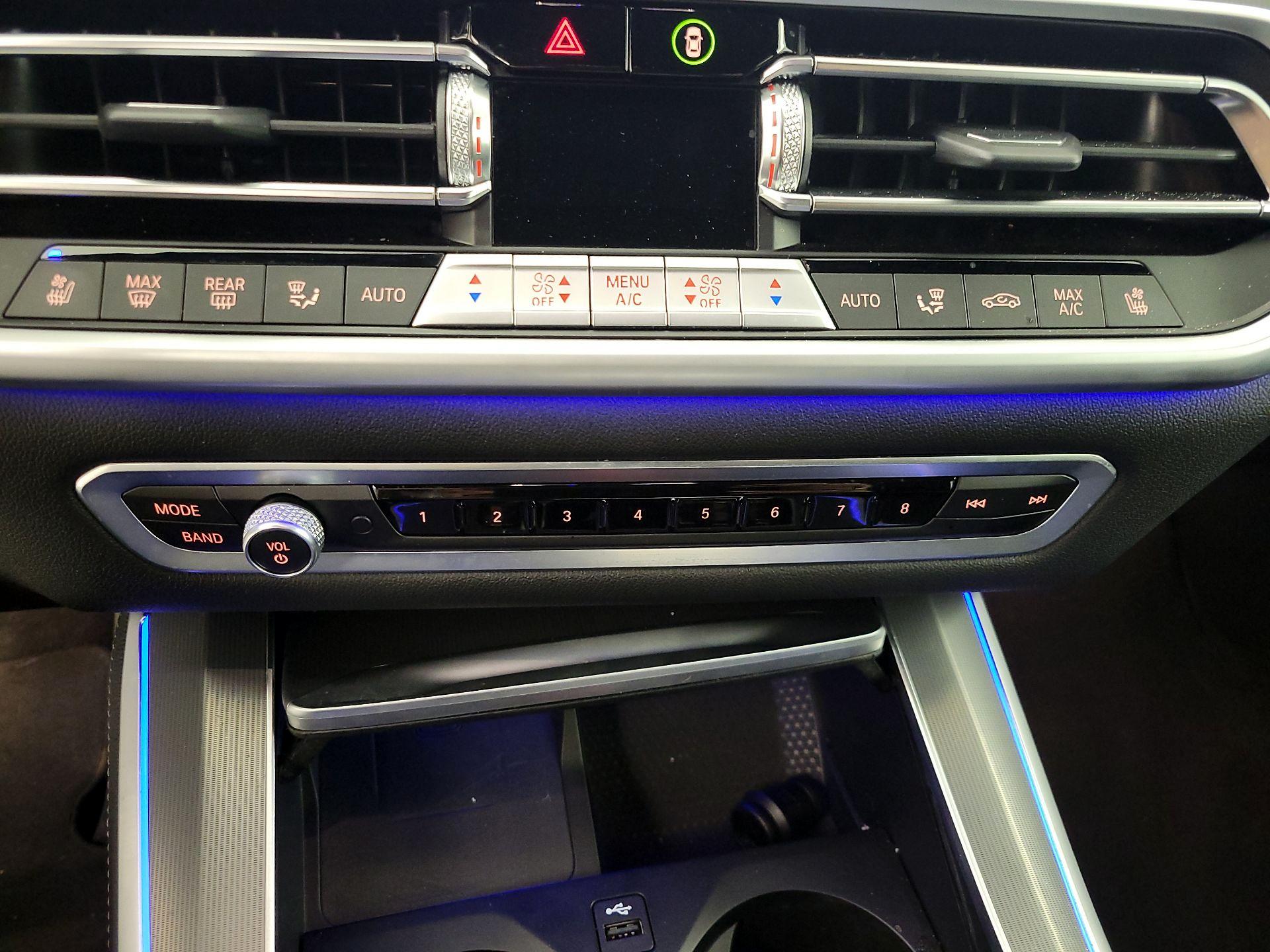 Thumbnail: 2022 BMW X5 - 17