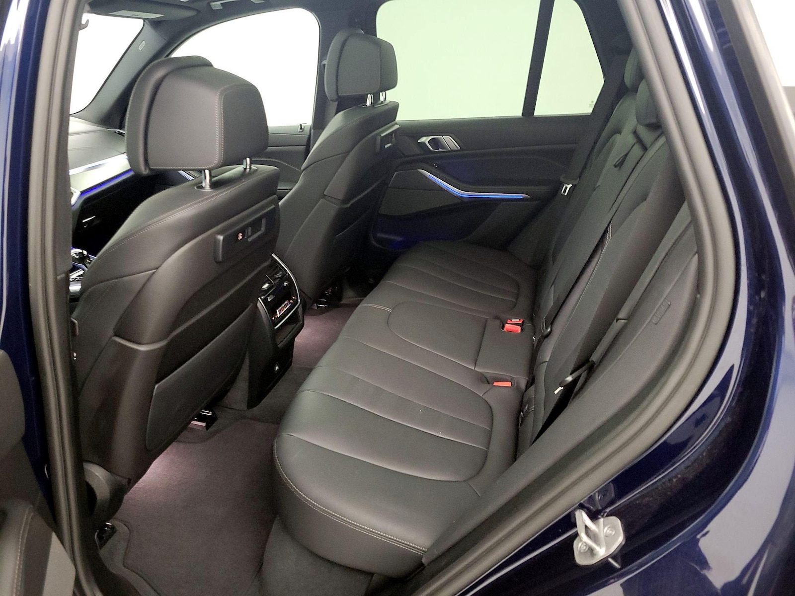 2022 BMW X5 M50i - Photo 22