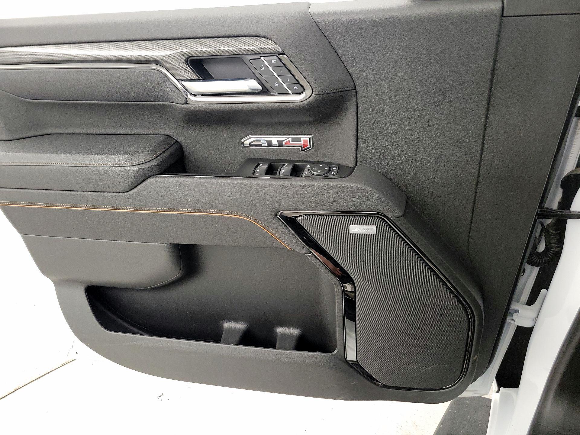 Thumbnail: 2025 GMC Sierra 1500 - 12