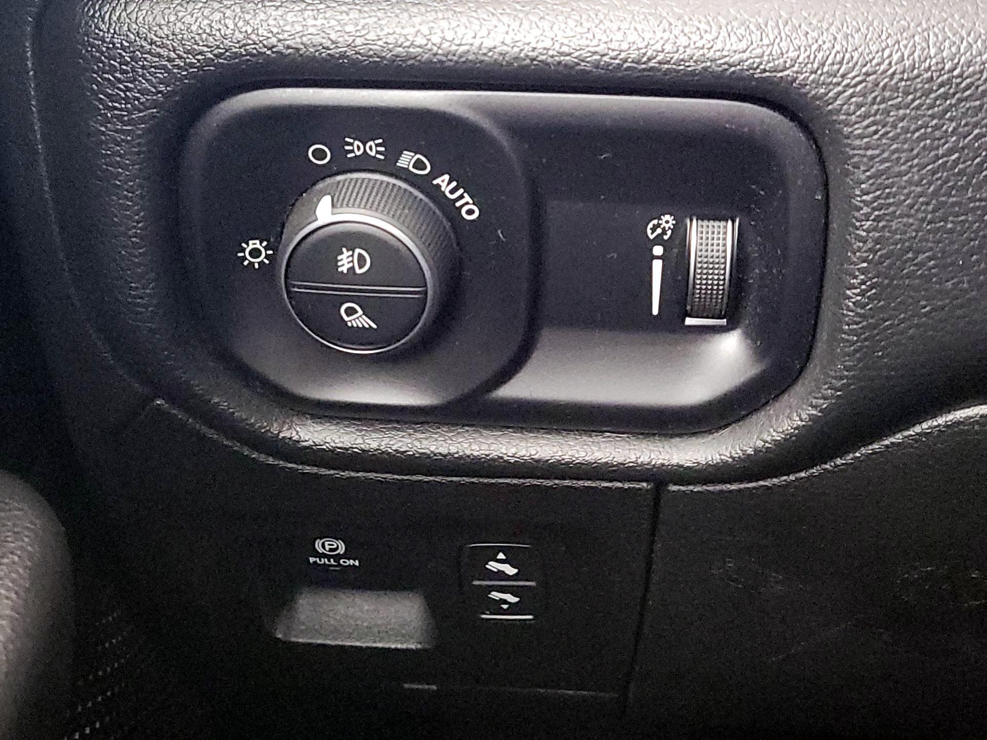 Thumbnail: 2022 RAM 1500 - 13