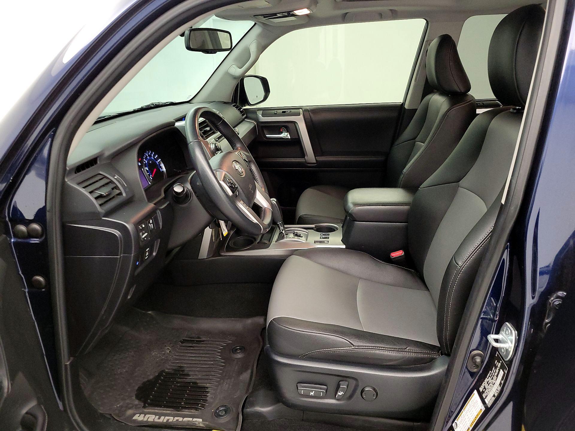 Thumbnail: 2019 Toyota 4Runner - 11