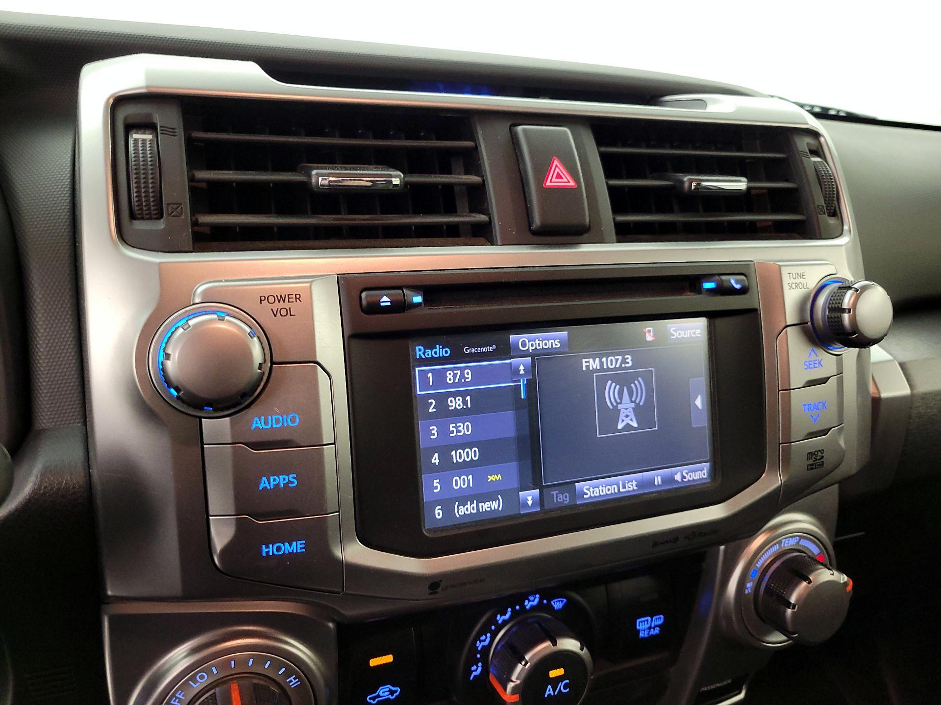 Thumbnail: 2019 Toyota 4Runner - 16