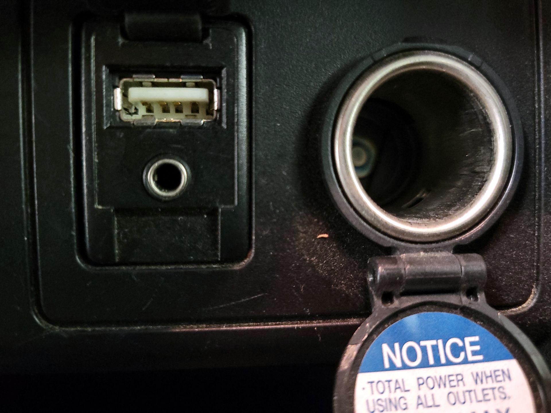 Thumbnail: 2019 Toyota 4Runner - 19