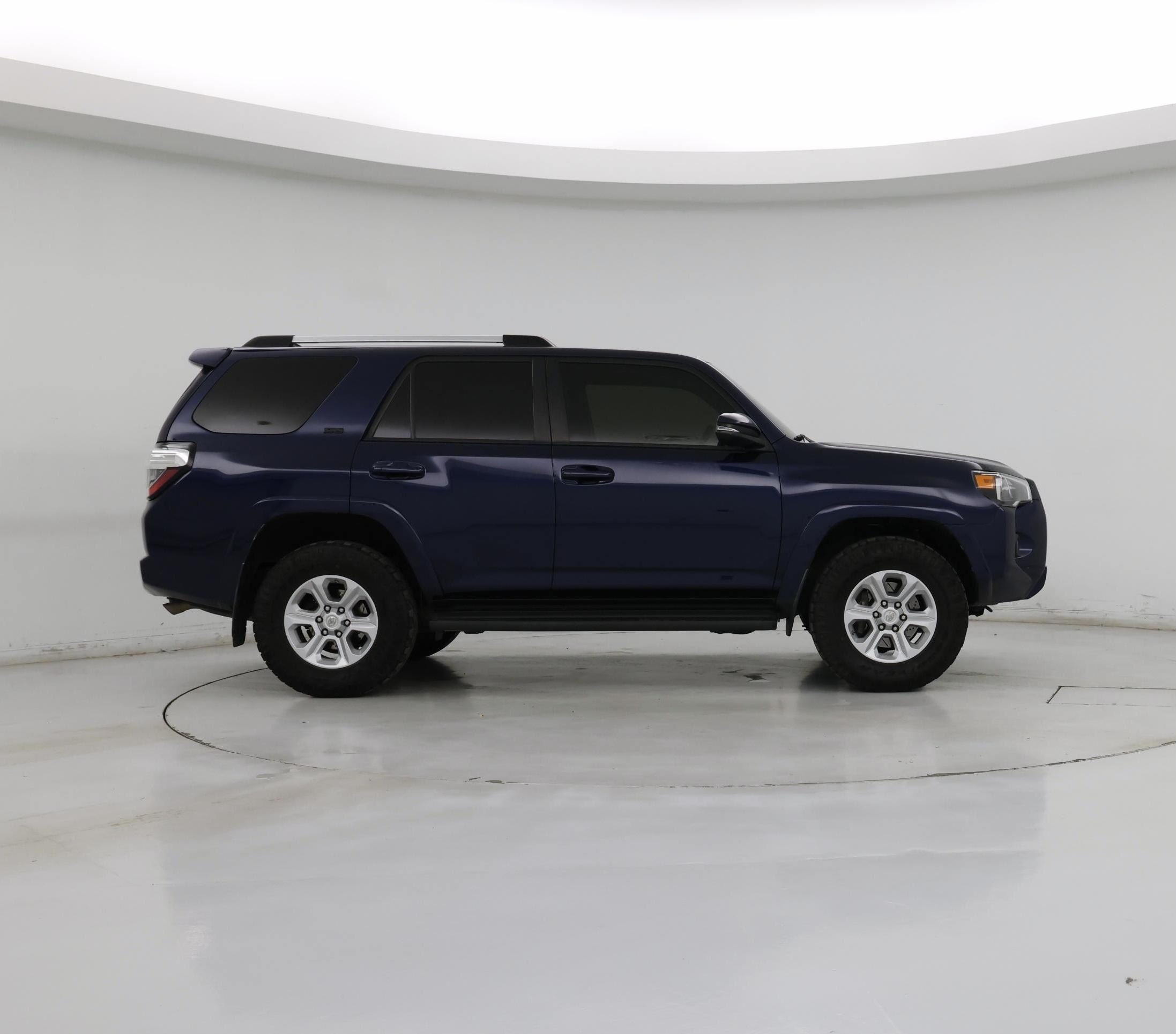 Thumbnail: 2019 Toyota 4Runner - 7