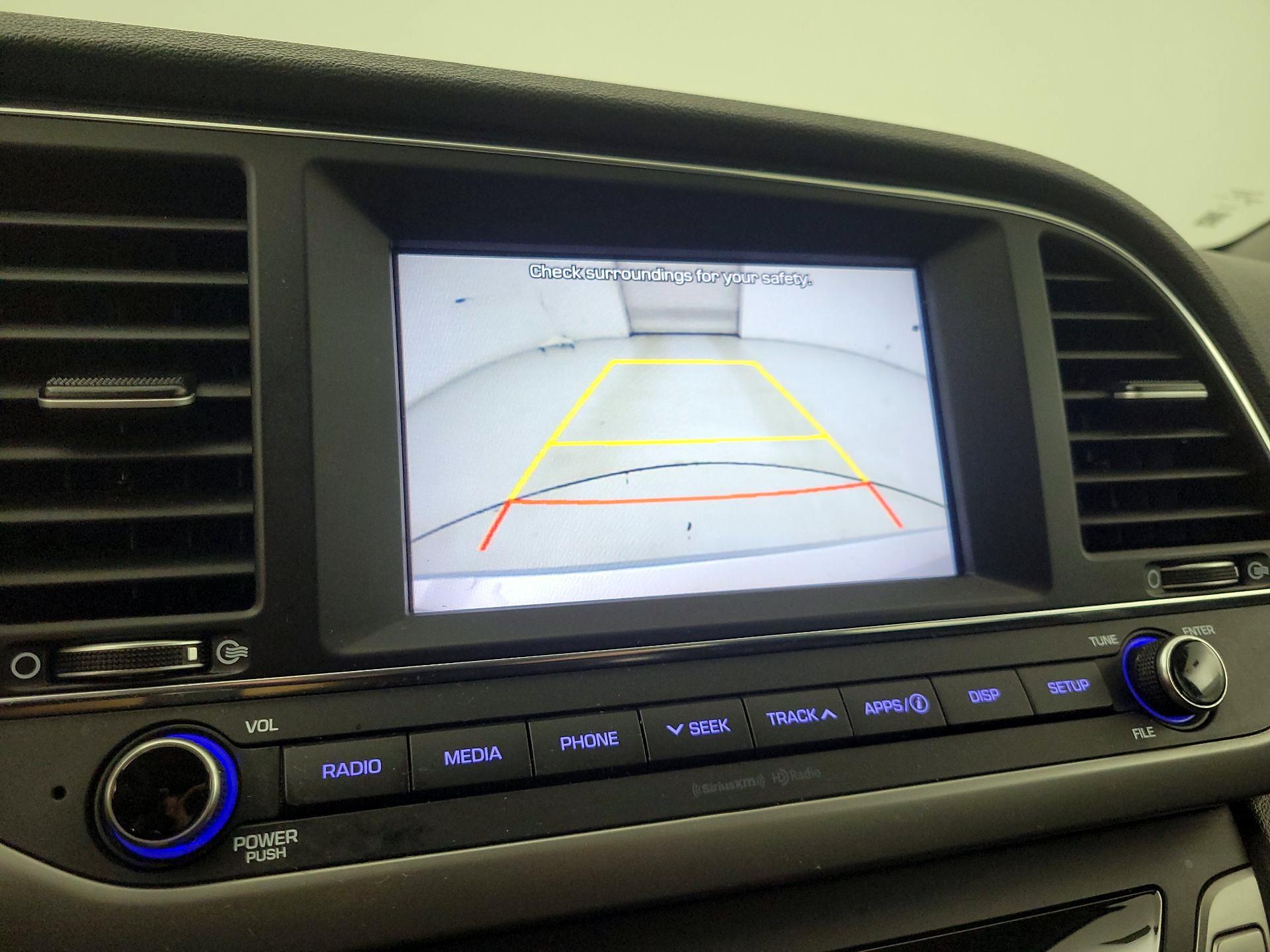 Thumbnail: 2018 Hyundai Elantra - 14