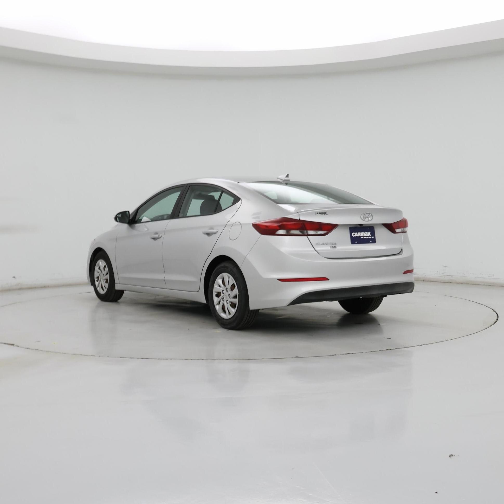 Thumbnail: 2018 Hyundai Elantra - 2