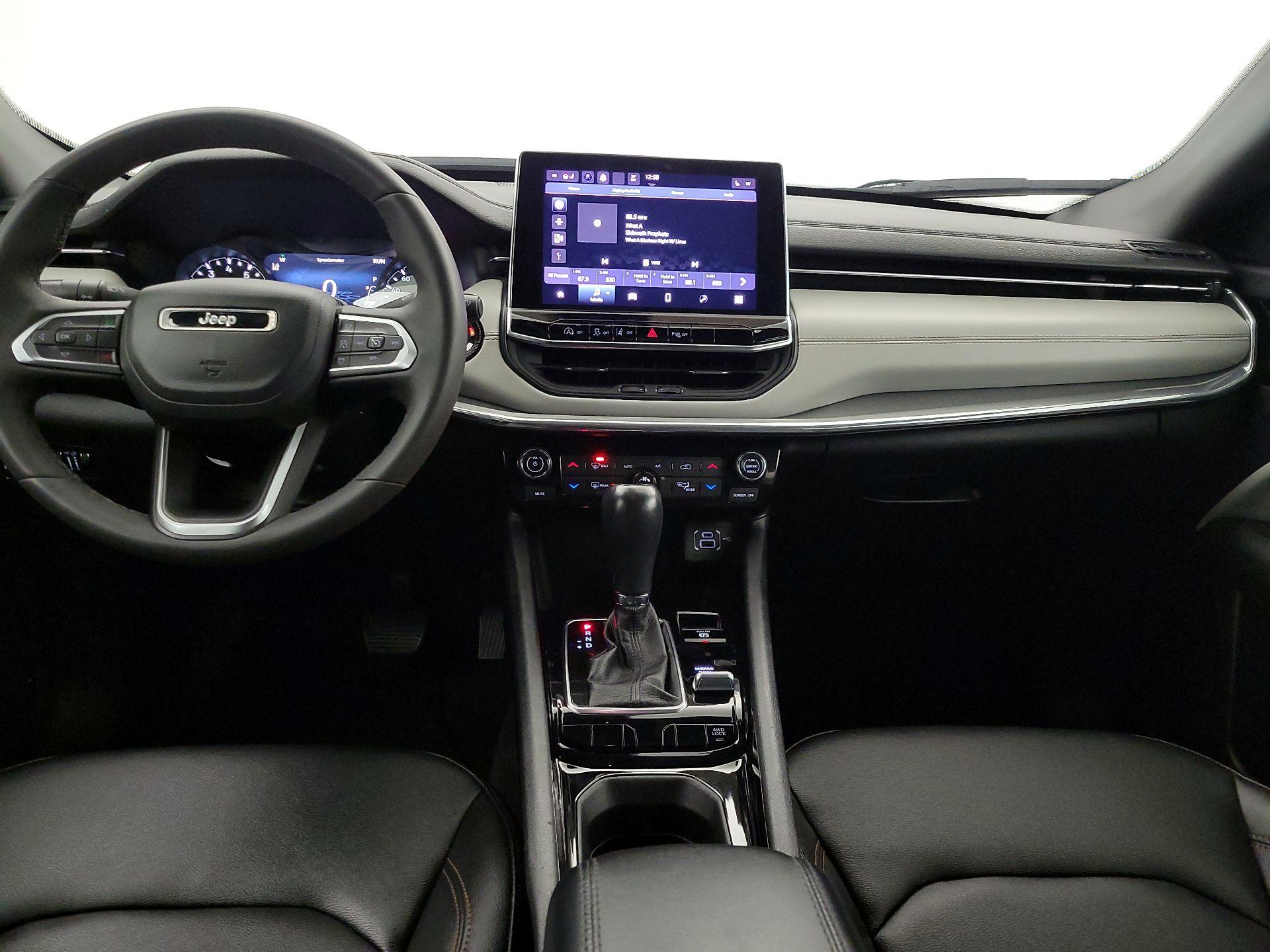 Thumbnail: 2024 Jeep Compass - 9