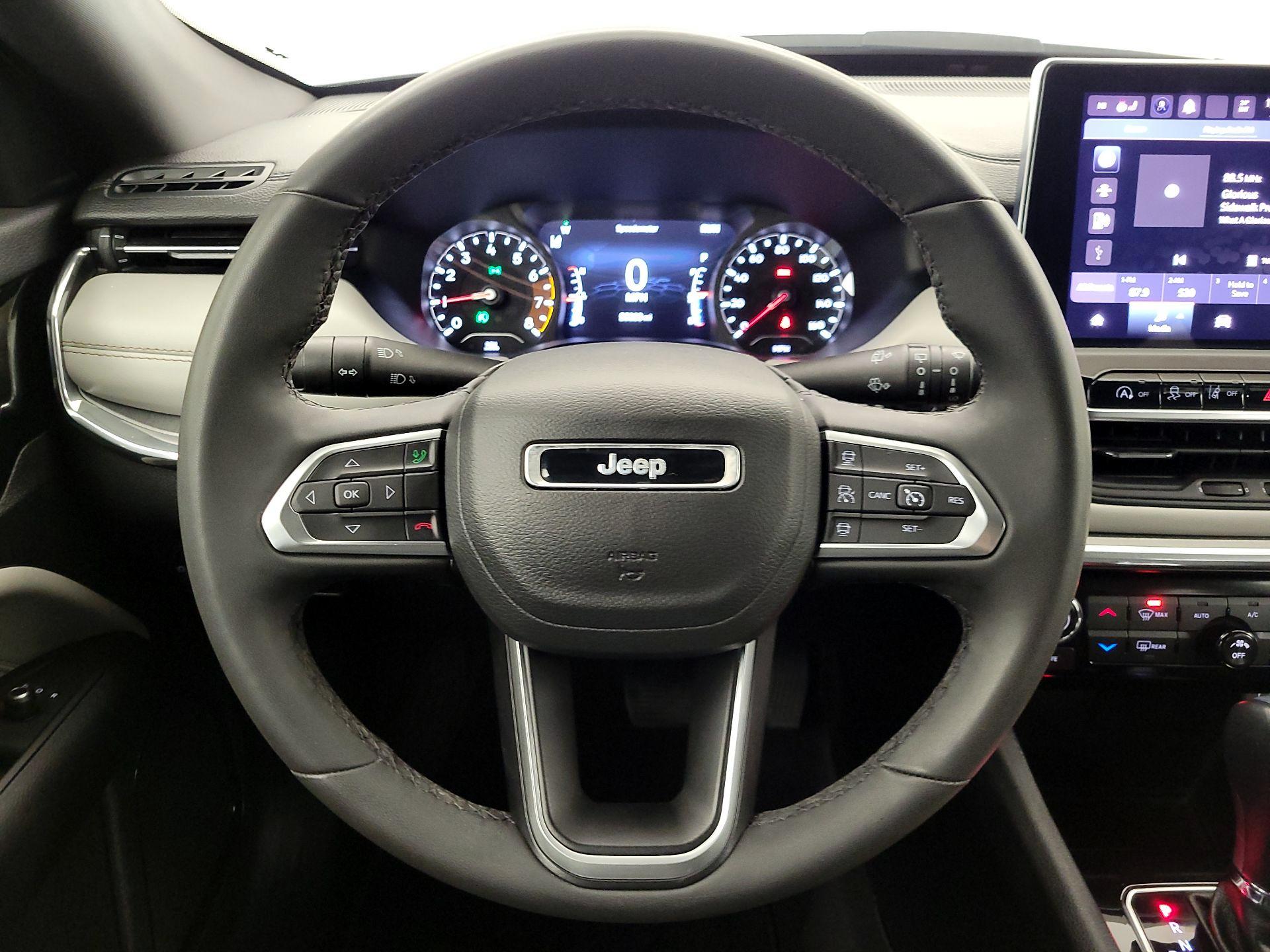 Thumbnail: 2024 Jeep Compass - 10