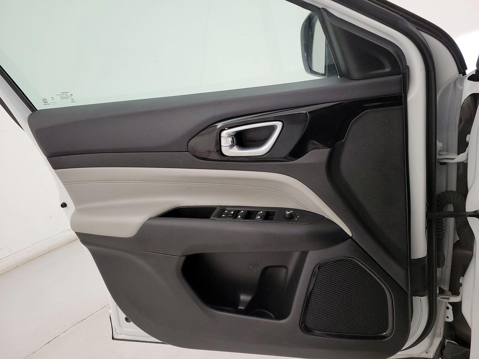 Thumbnail: 2024 Jeep Compass - 12