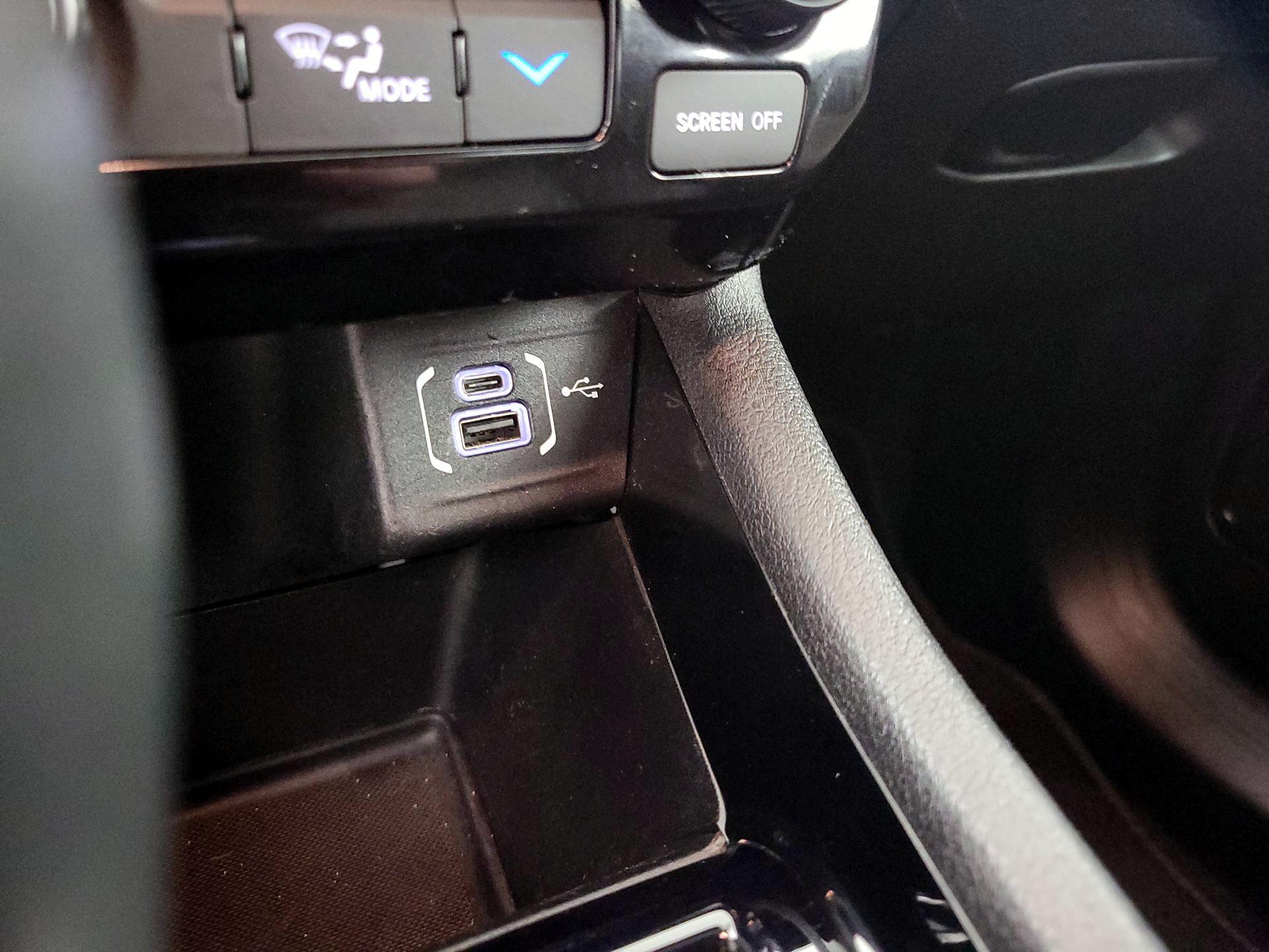 Thumbnail: 2024 Jeep Compass - 18