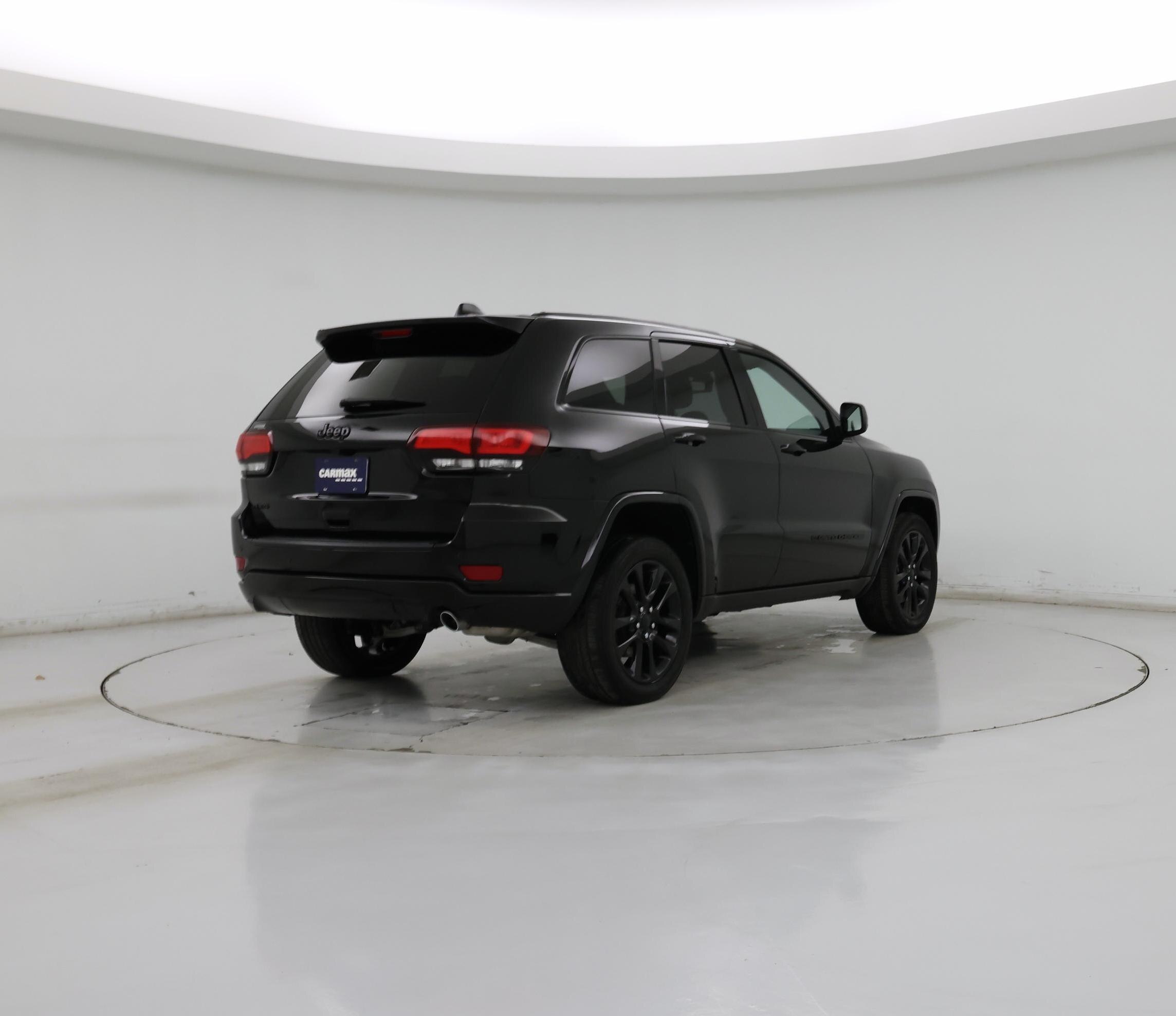 Thumbnail: 2022 Jeep Grand Cherokee - 8