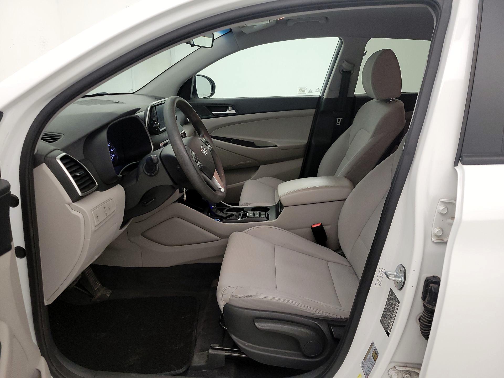 Thumbnail: 2019 Hyundai Tucson - 11