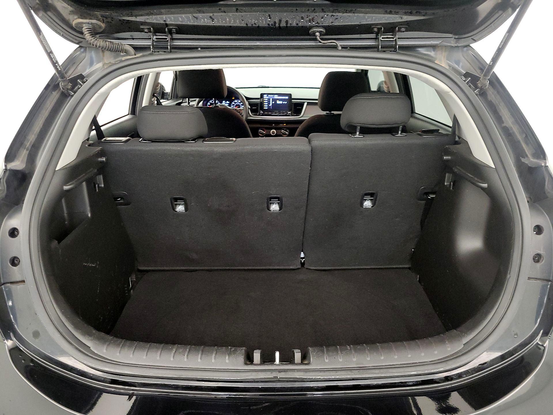 Thumbnail: 2023 Kia Rio - 20