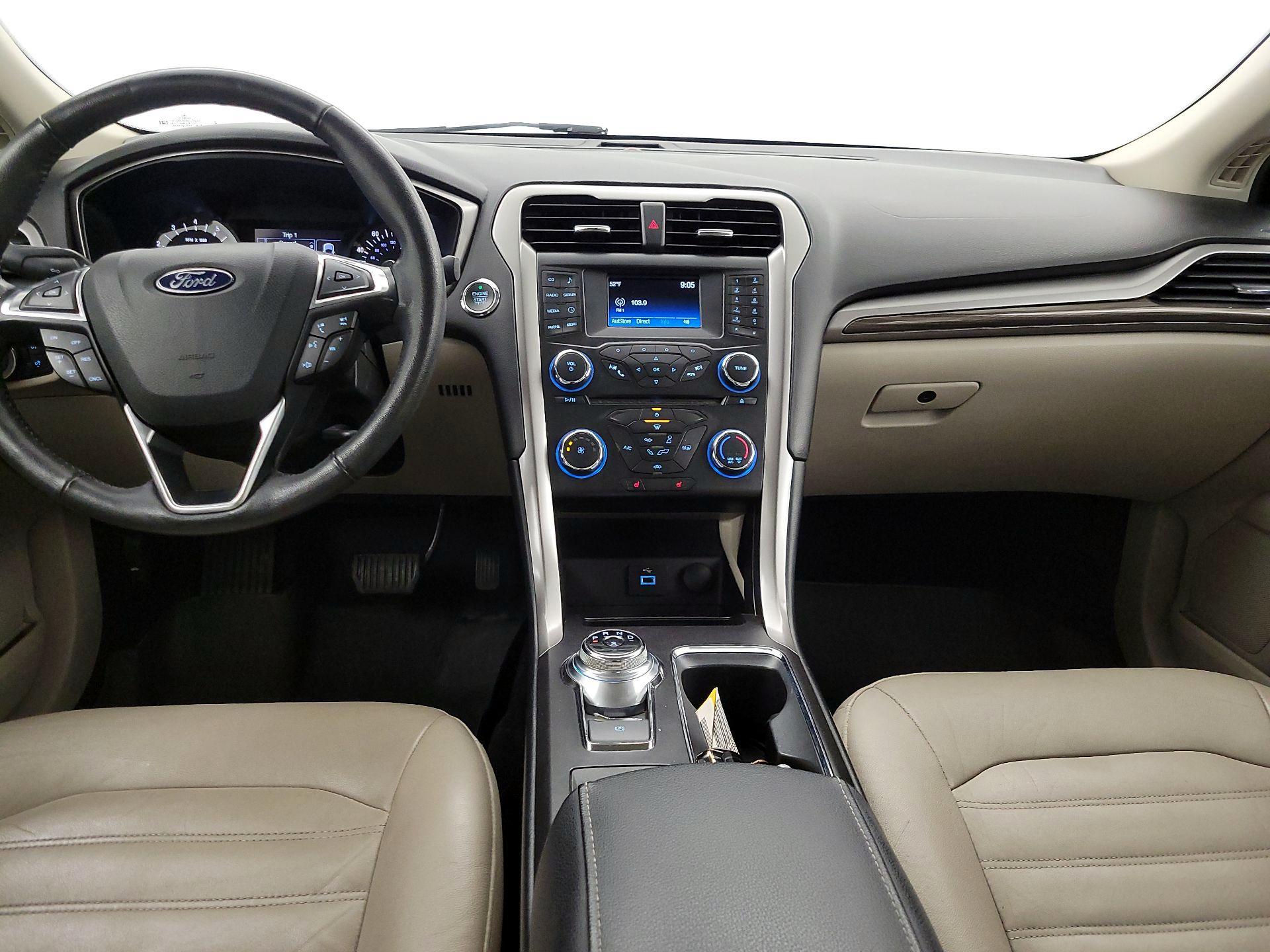 Thumbnail: 2017 Ford Fusion - 9