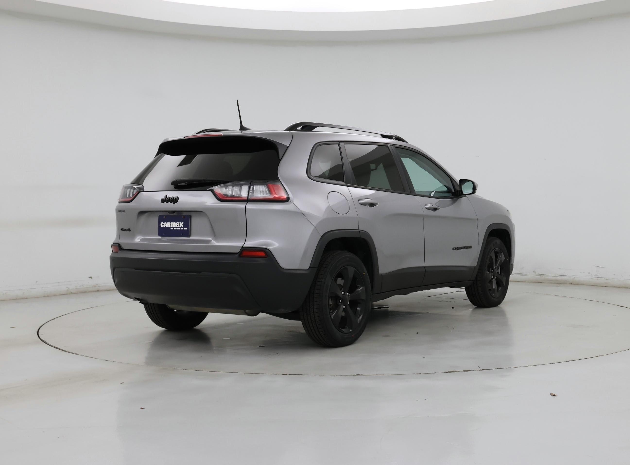 Thumbnail: 2019 Jeep Cherokee - 8