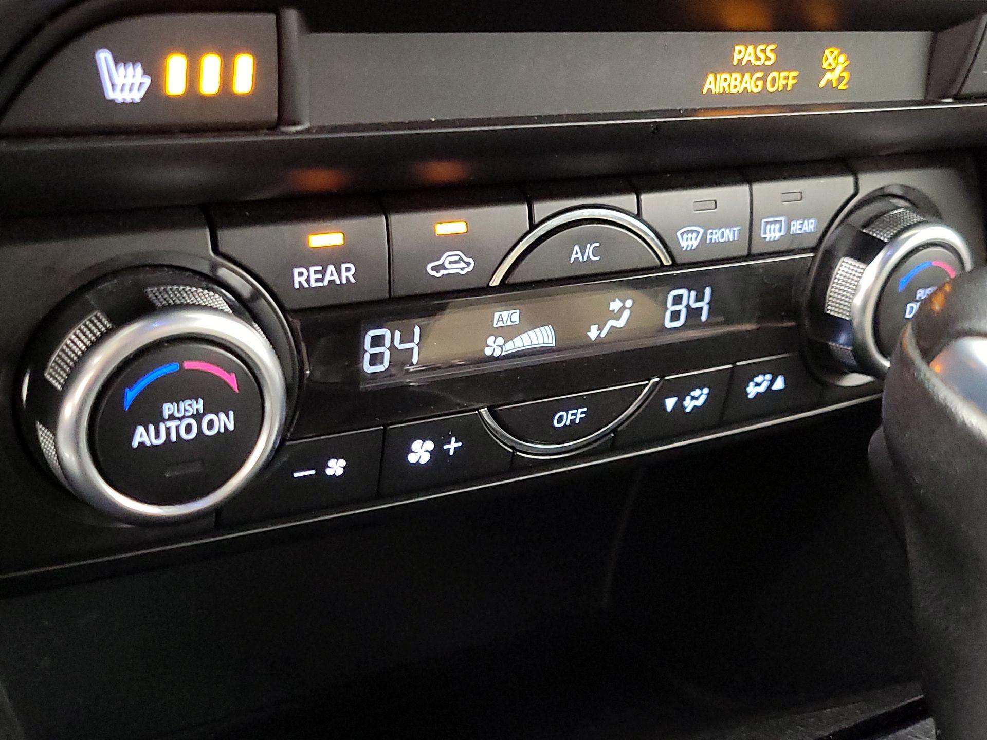 Thumbnail: 2016 Mazda CX-9 - 16