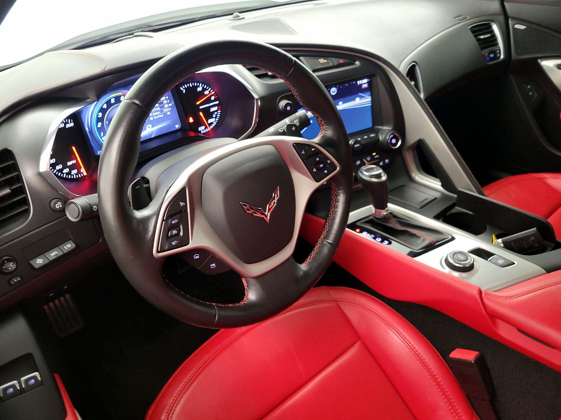 Thumbnail: 2015 Chevrolet Corvette - 9