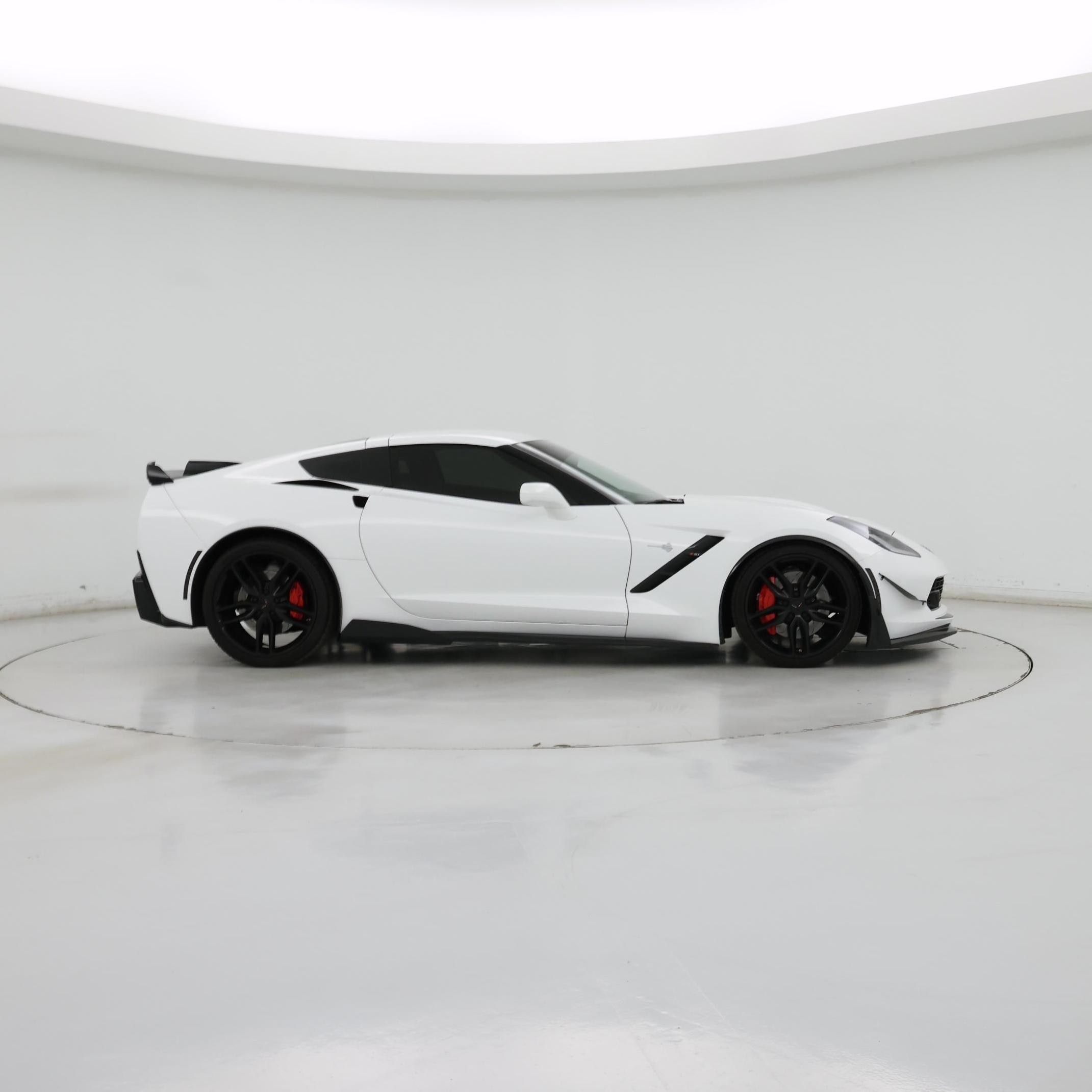Thumbnail: 2015 Chevrolet Corvette - 7