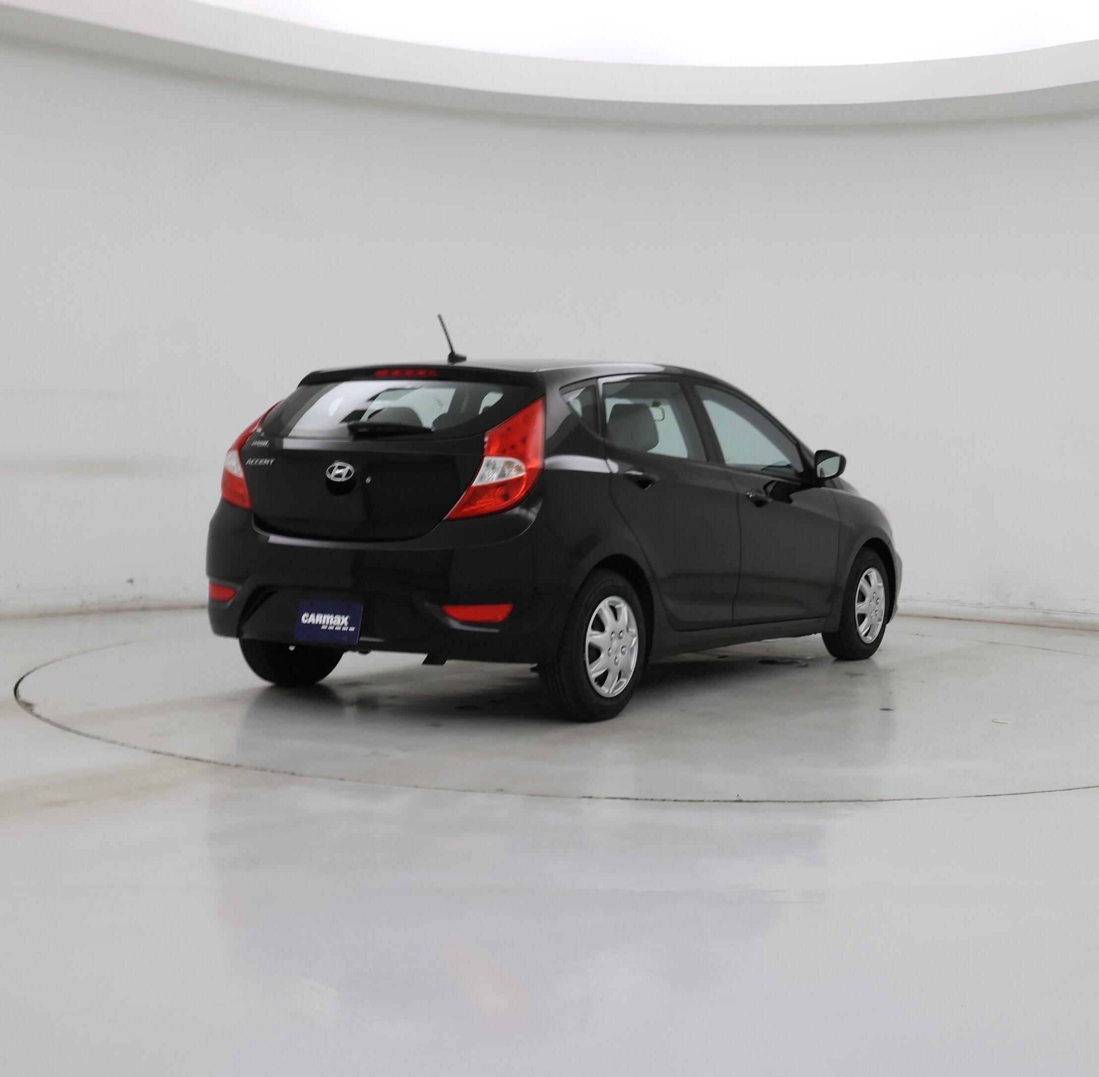 Thumbnail: 2014 Hyundai Accent - 8