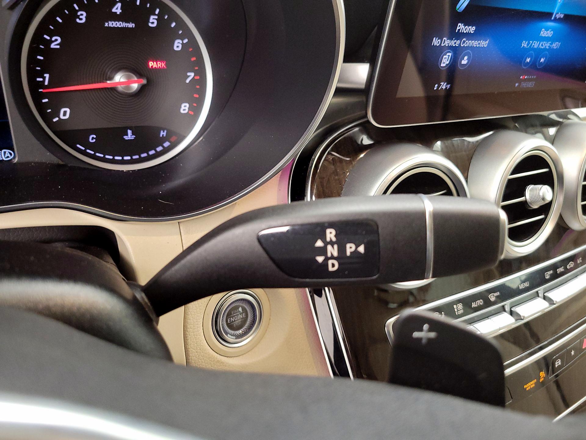 Thumbnail: 2022 Mercedes-Benz GLC - 17