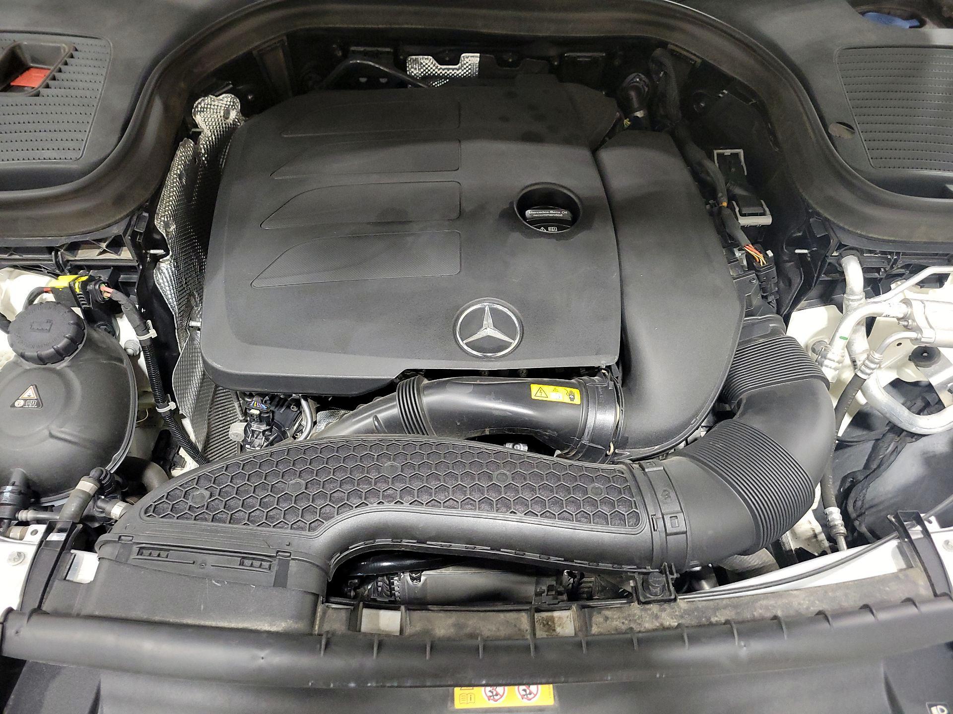 Thumbnail: 2022 Mercedes-Benz GLC - 20